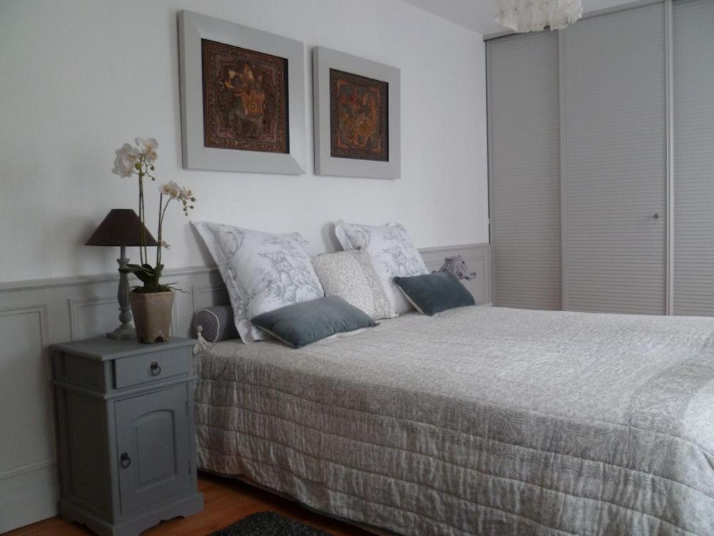 La Tonnelle Fleurie Chambres D'Hotes Sainte-Soulle Экстерьер фото